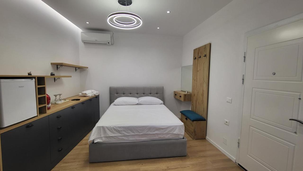 Karanxha'S Room Tirana Exterior foto